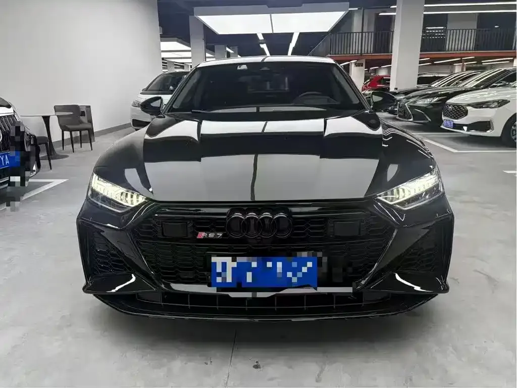 Audi A7 2021 из CN, фото 4