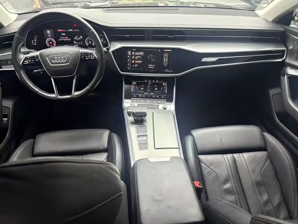 Audi A7 2021 из CN, фото 7