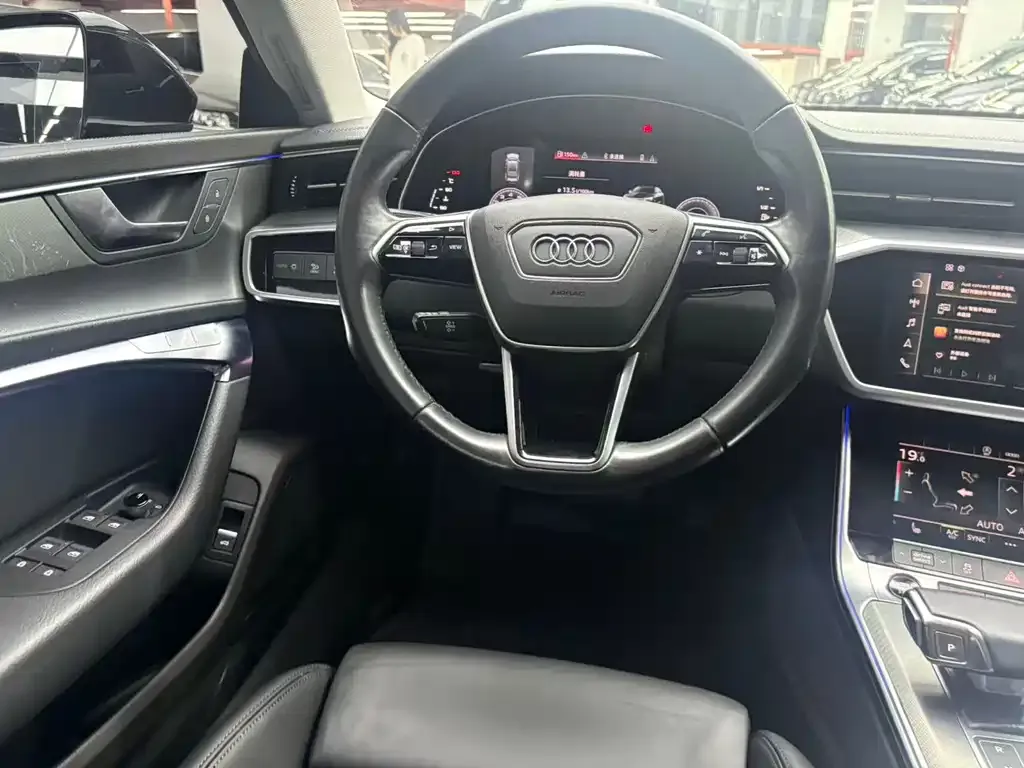 Audi A7 2021 из CN, фото 3