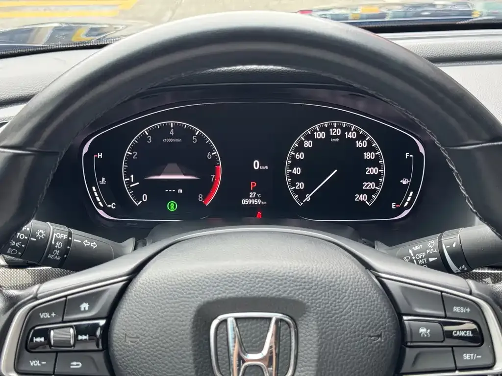 Honda Accord — фото 9