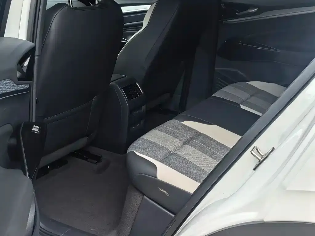 Volkswagen ID.4 Crozz 2023 из CN, фото 5