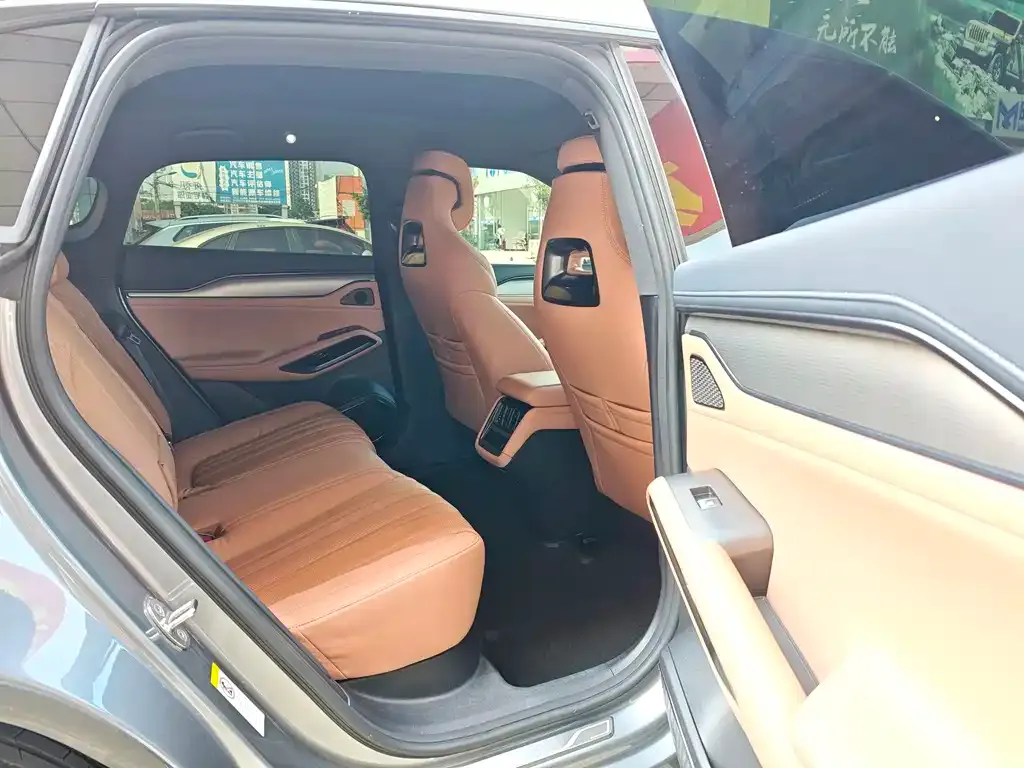 BYD L EV 2024 из CN, фото 9