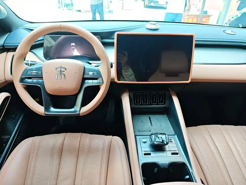 BYD L EV 2024 из CN, фото 6