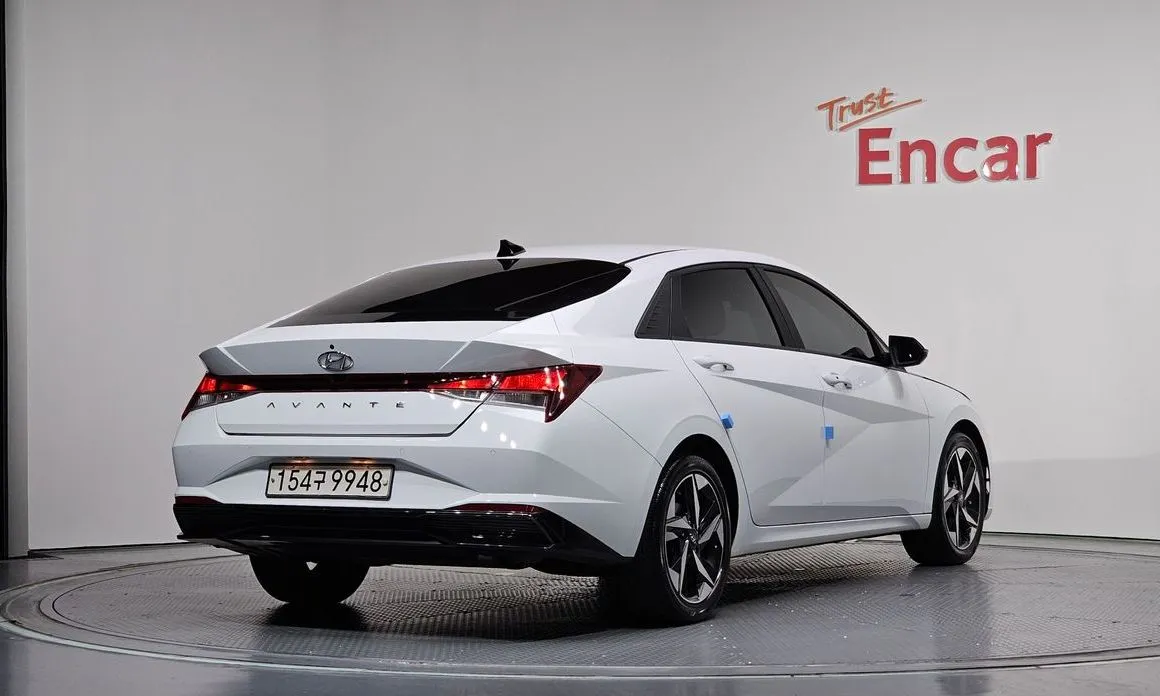 Hyundai AVANTE — фото 9