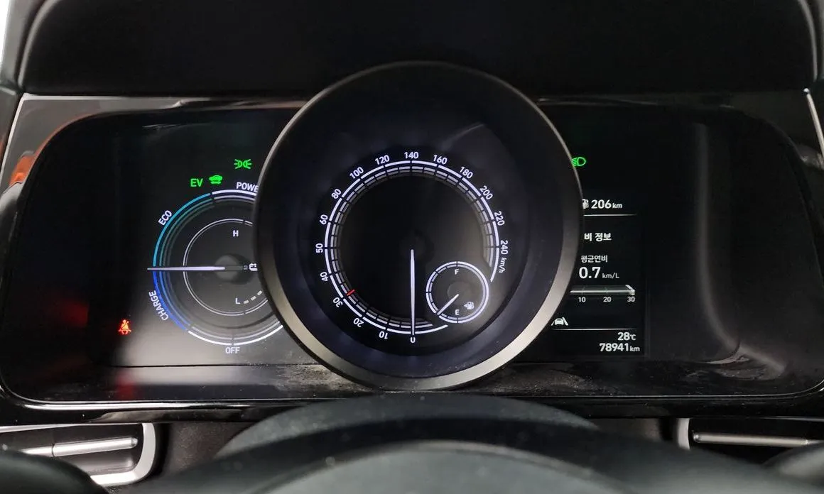 Hyundai AVANTE — фото 4