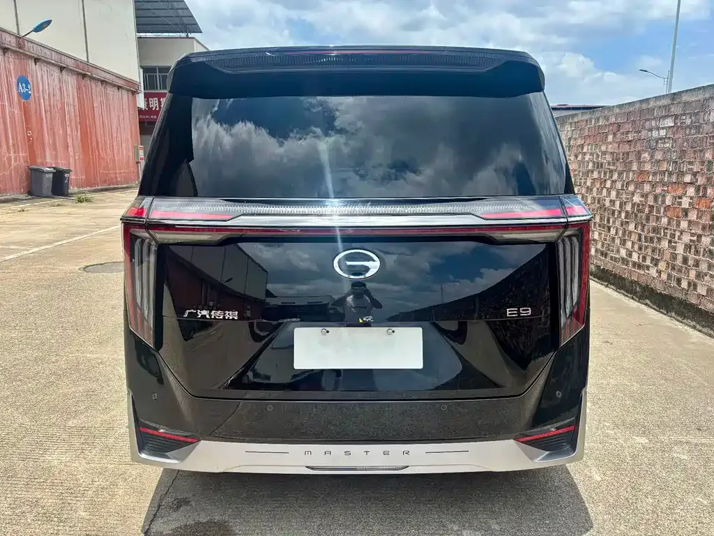 GAC Motor Trumpchi E9 — фото 6