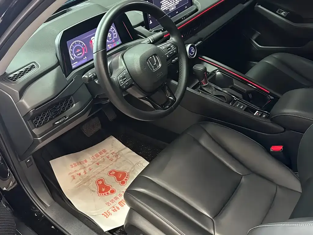 Honda Accord — фото 6