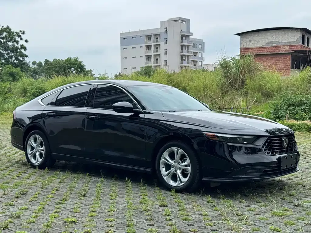 Honda Accord — фото 2