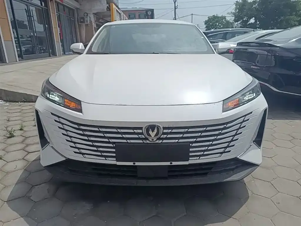 Changan Eado PHEV 2026 из CN, фото 8