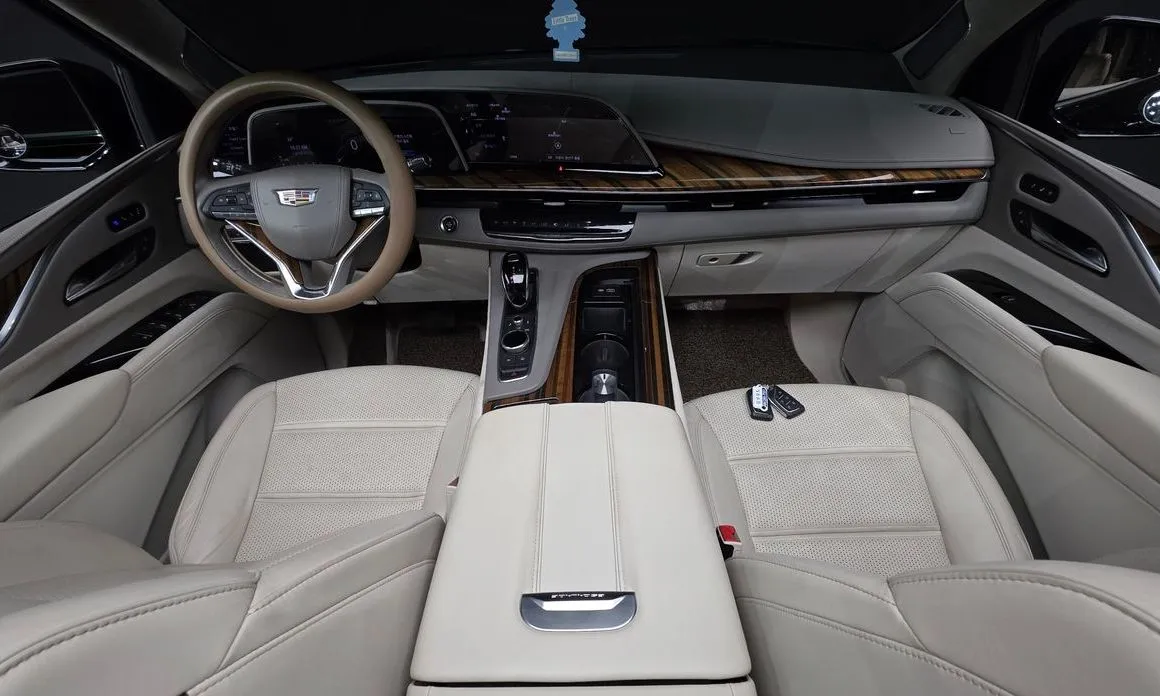 Cadillac Escalade 2022 из KR, фото 8