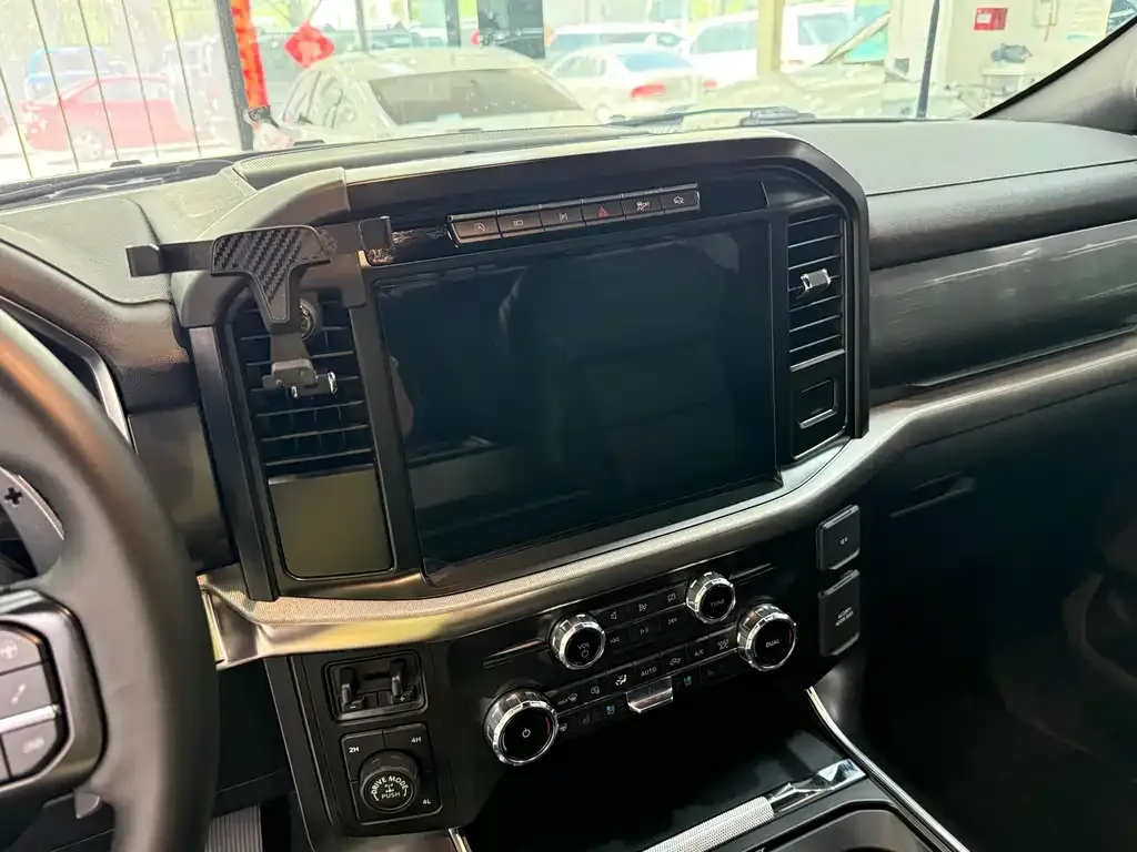 Ford F-150 Raptor — фото 2