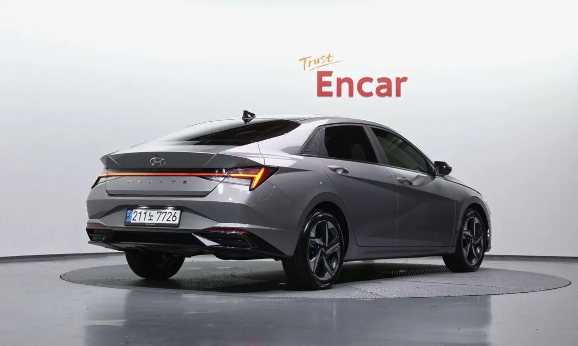 Hyundai AVANTE — фото 2