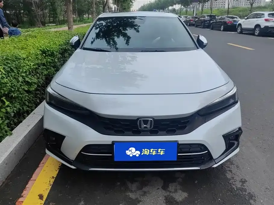 Honda Civic — фото 8