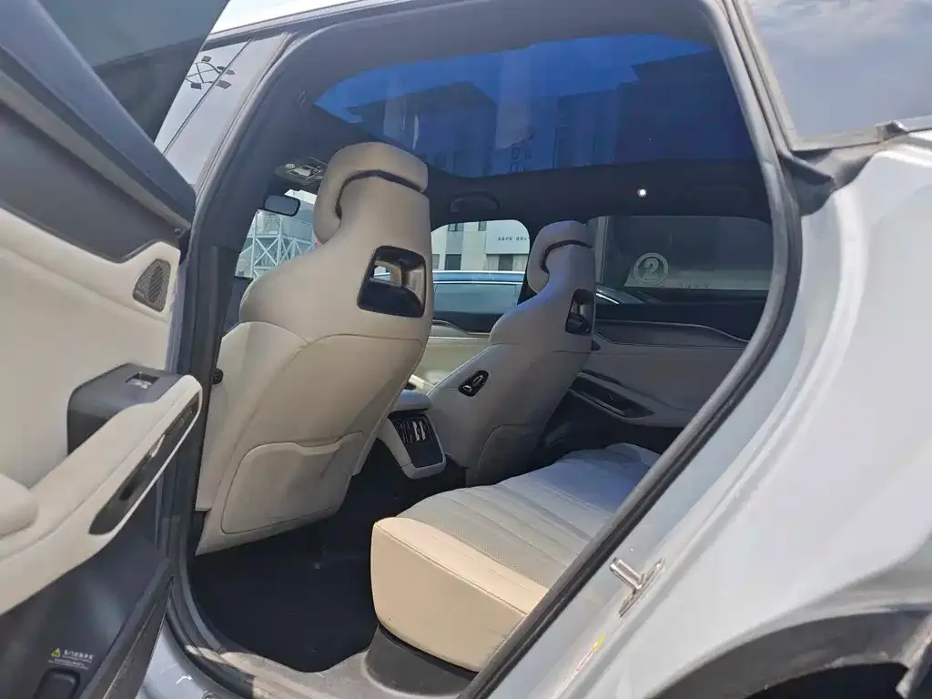 BYD L EV 2024 из CN, фото 6