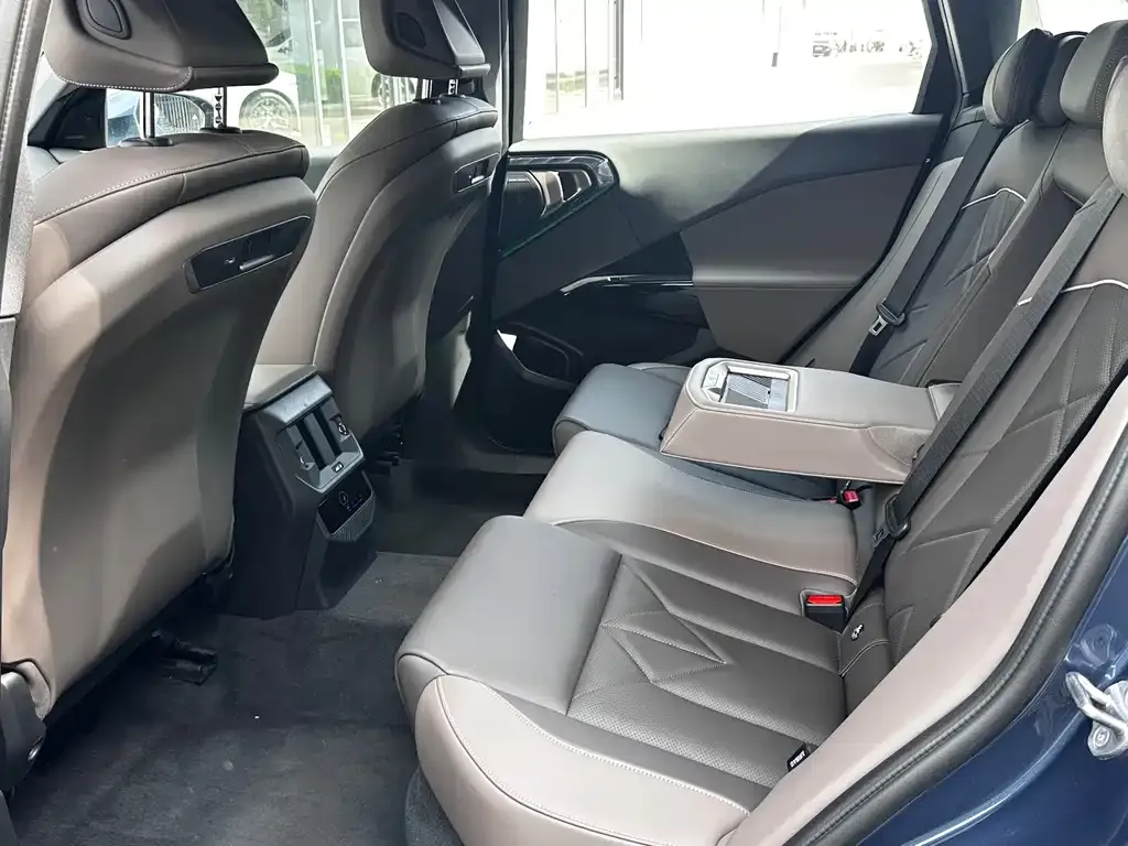 BMW X3 2025 из CN, фото 4