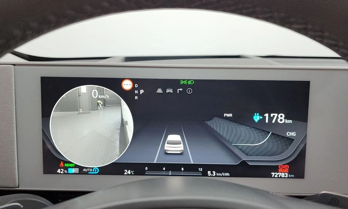 Hyundai Ioniq5 — фото 9