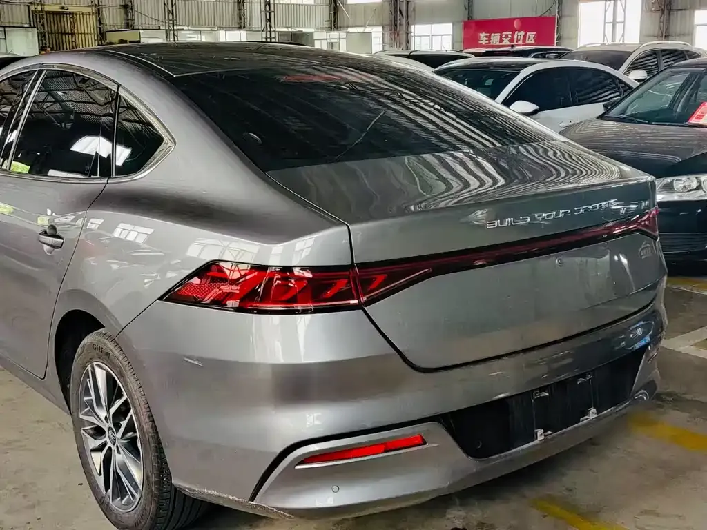 BYD Qin PLUS — фото 9
