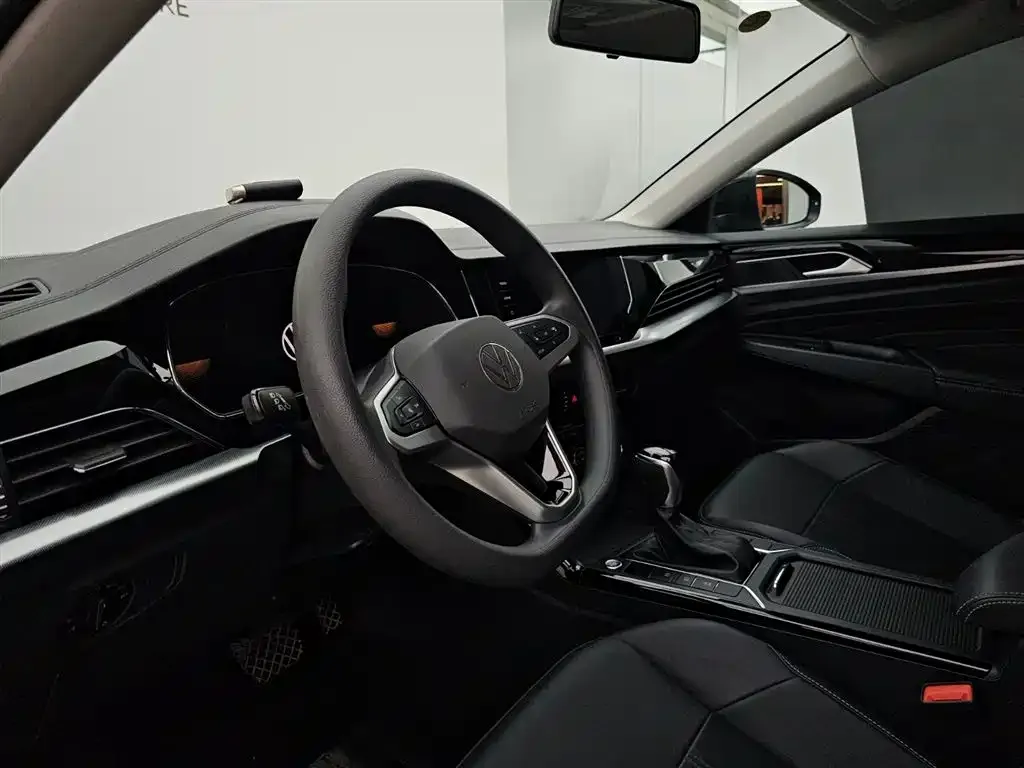Volkswagen Passat — фото 5