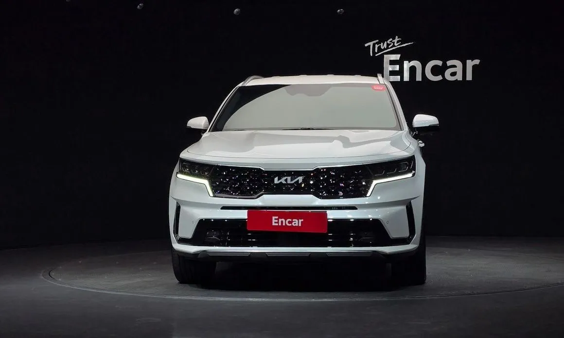 Kia Sorento — фото 4