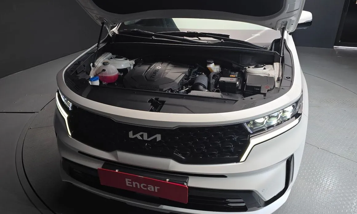 Kia Sorento — фото 9
