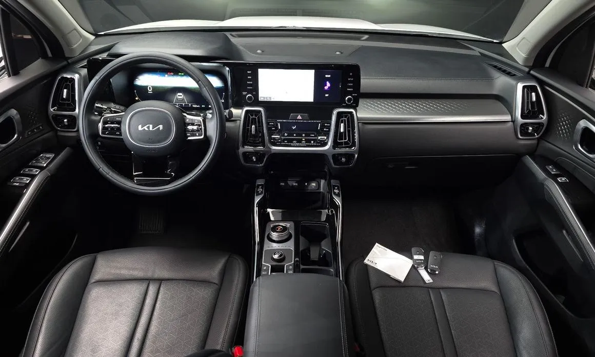 Kia Sorento — фото 10