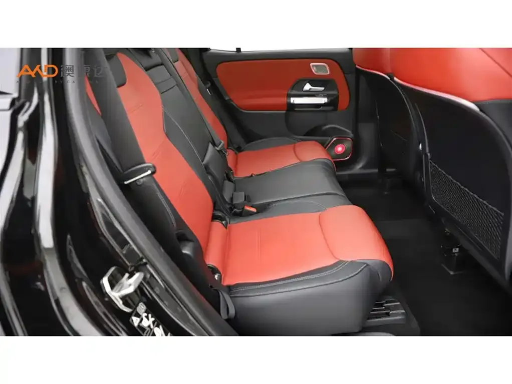 Mercedes-Benz GLB AMG — фото 6