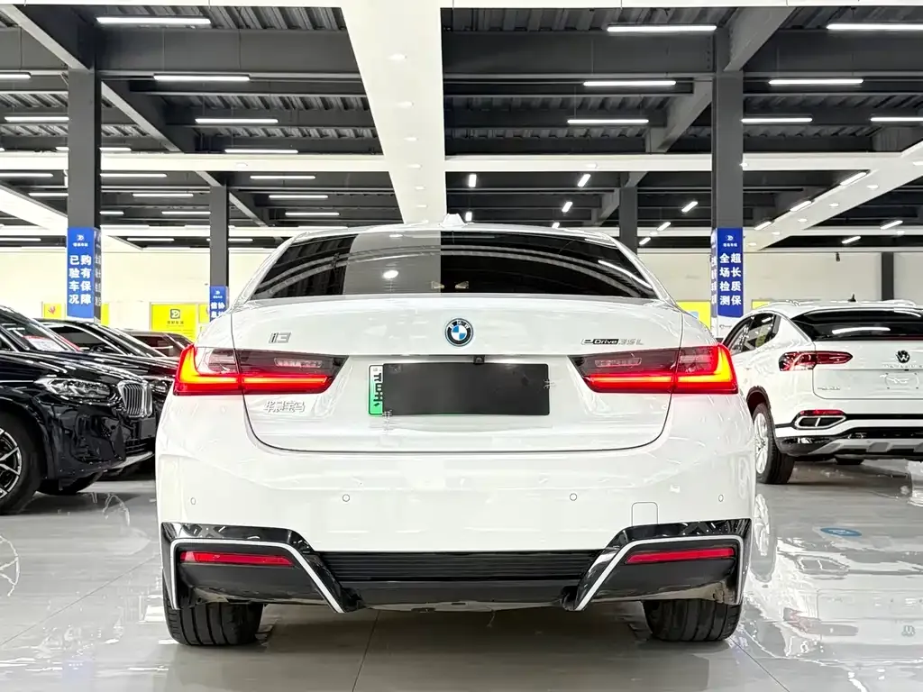 BMW i3 — фото 7