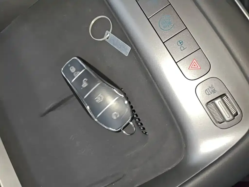 BYD Hiace 06 2025 из CN, фото 2