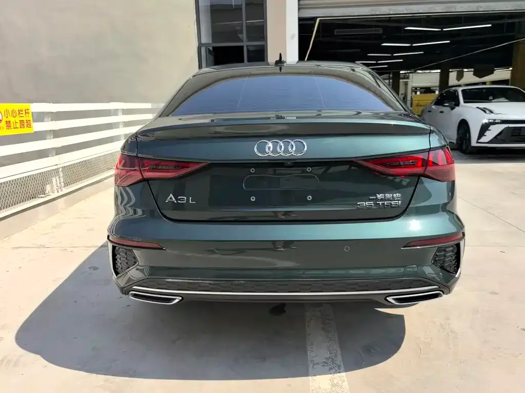 Audi A3 — фото 2