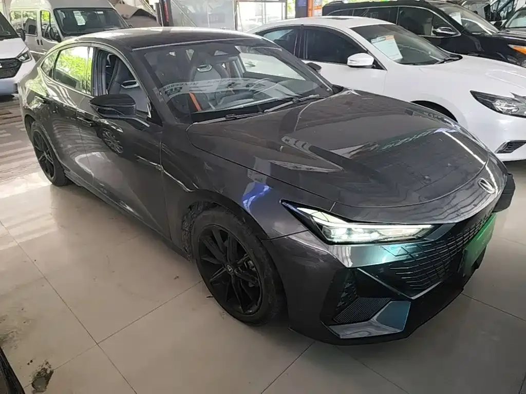 Changan UNI-V 2023 из CN, фото 6