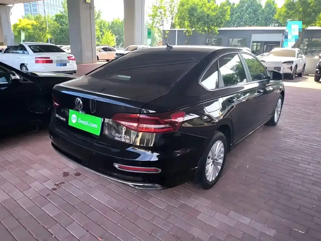 Volkswagen Lavida 2022 из CN, фото 6