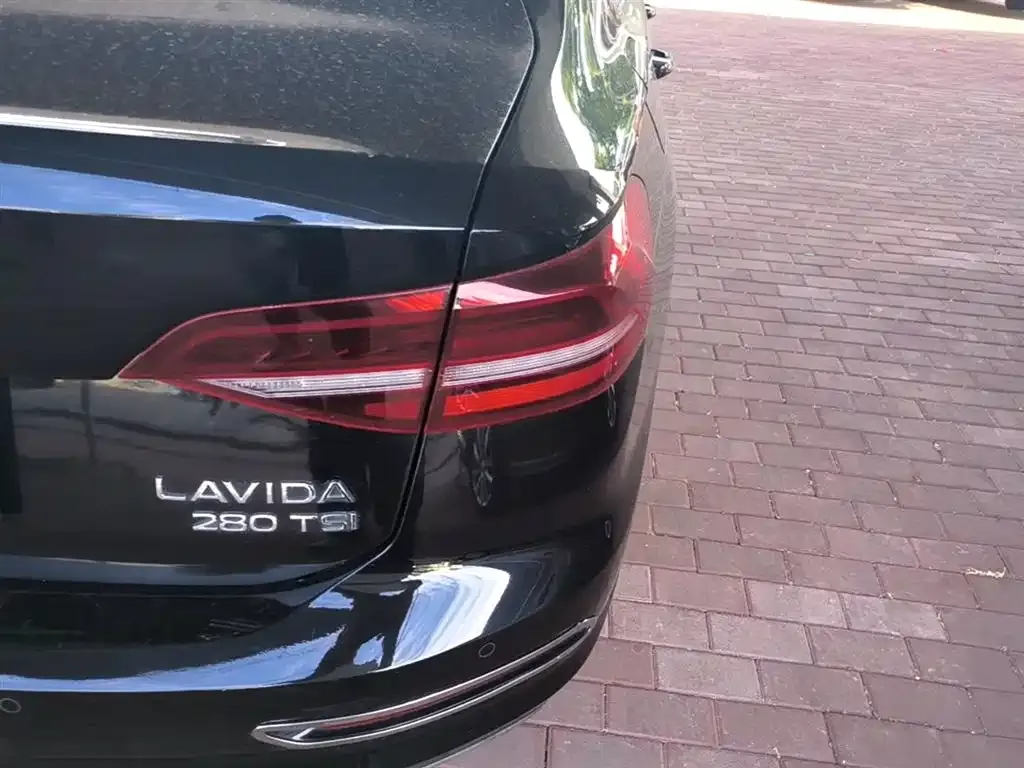 Volkswagen Lavida 2022 из CN, фото 10