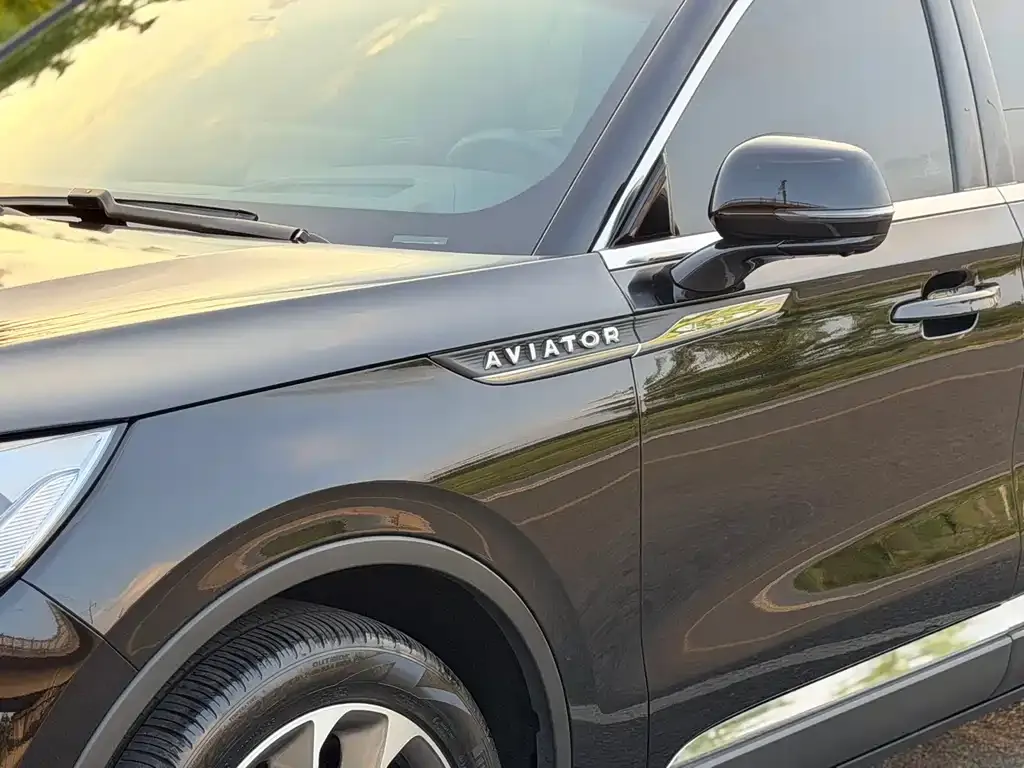 Lincoln Aviator — фото 3