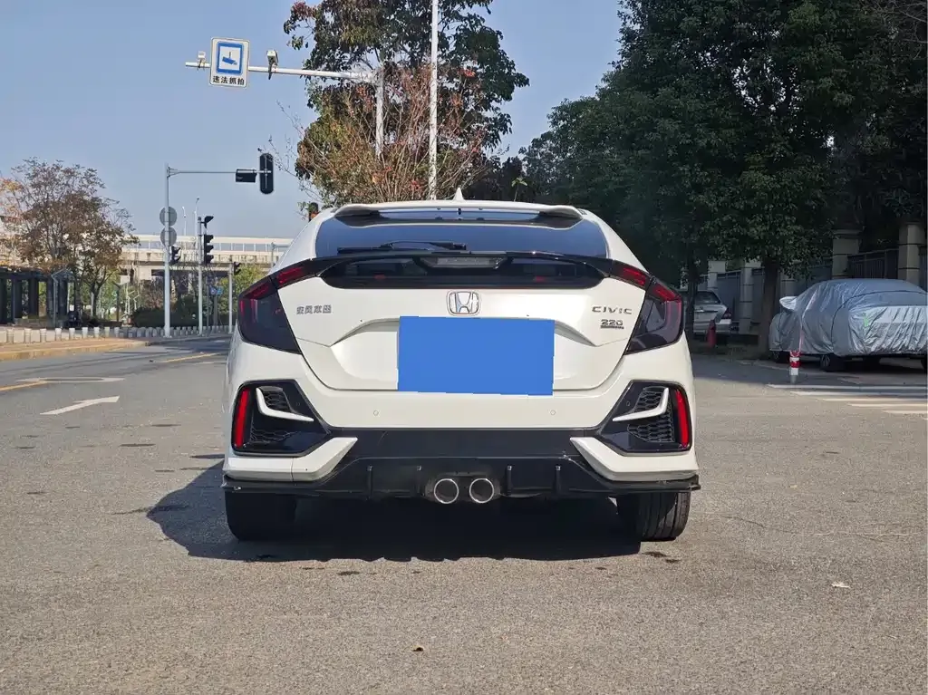 Honda Civic — фото 4