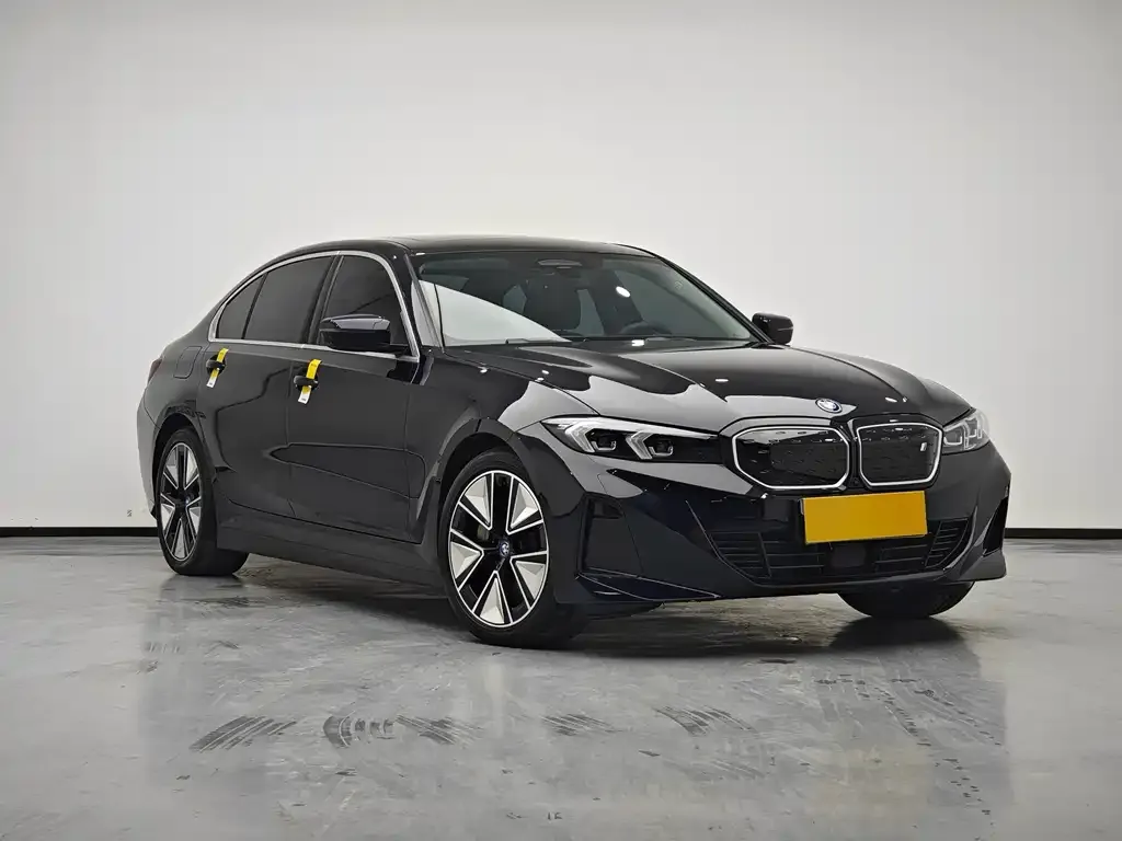 BMW i3 — фото 8