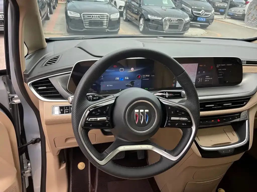 Buick GL8 Hybrid — фото 2