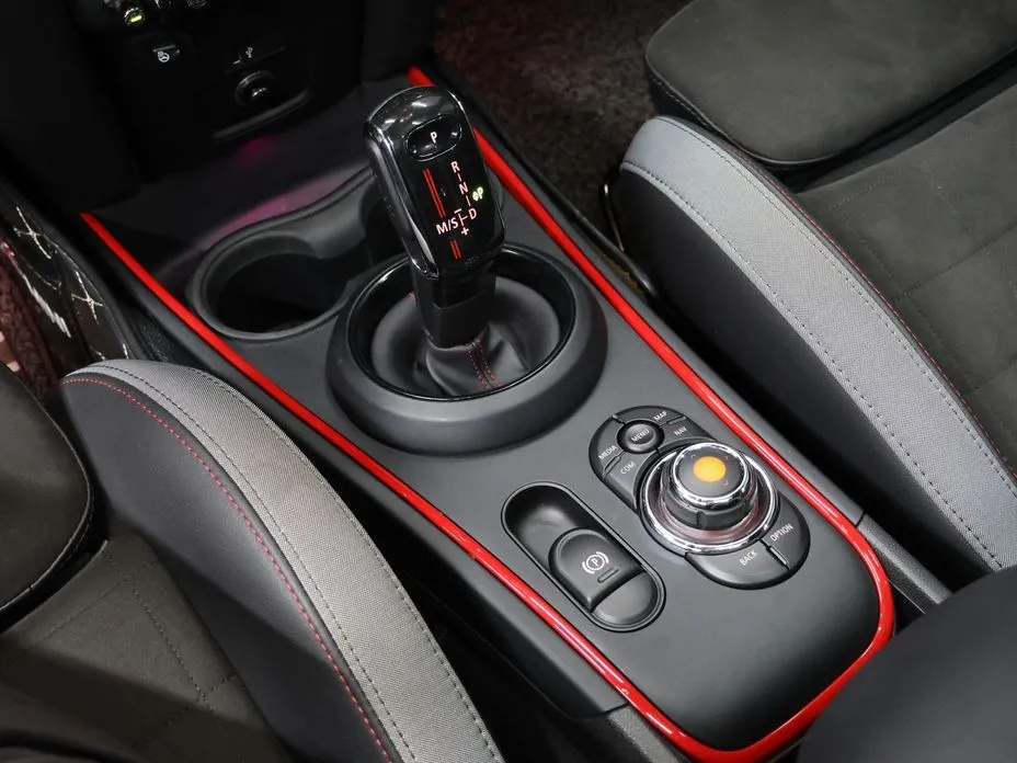 Mini Countryman 2021 из KR, фото 10