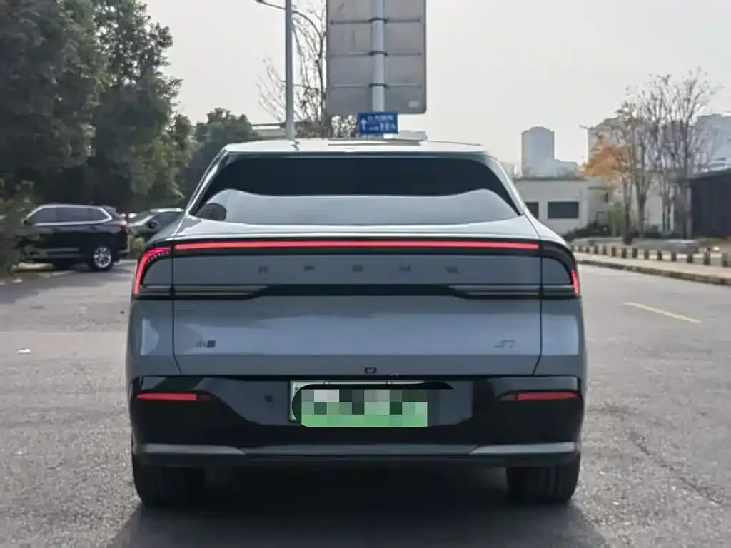 XPeng G7 2025 из CN, фото 2