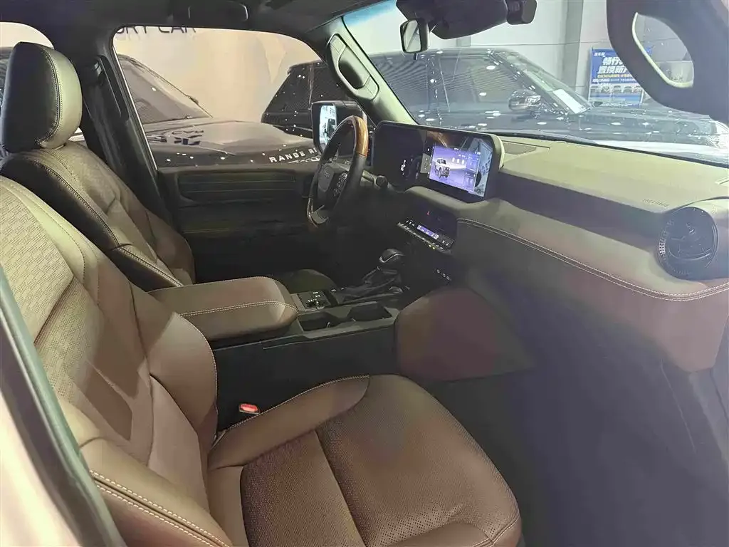 Toyota Prado 2025 из CN, фото 8