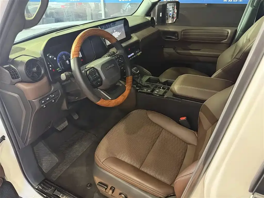 Toyota Prado 2025 из CN, фото 6