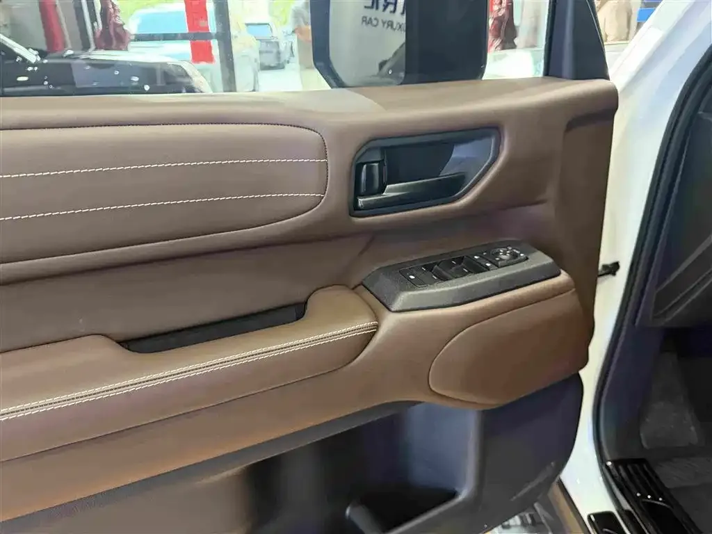 Toyota Prado 2025 из CN, фото 5