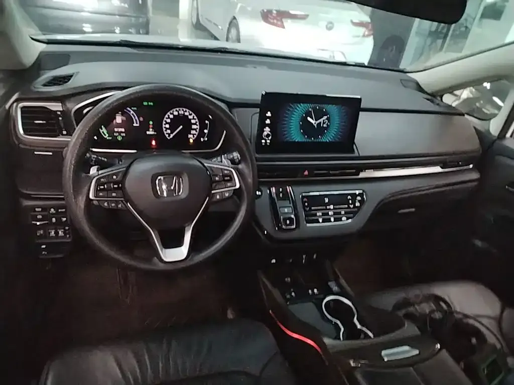 Honda Odyssey — фото 10