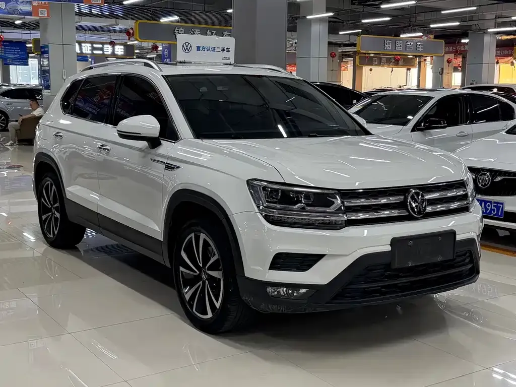 Volkswagen Tharu — фото 7