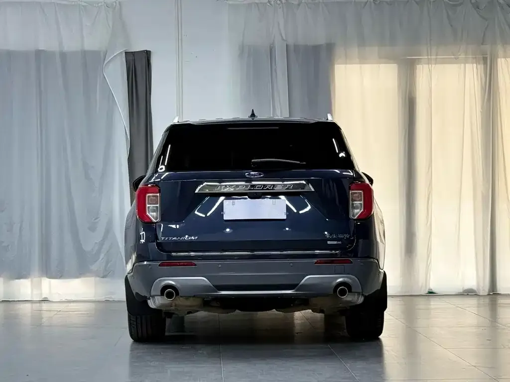 Ford Explorer 2022 из CN, фото 10