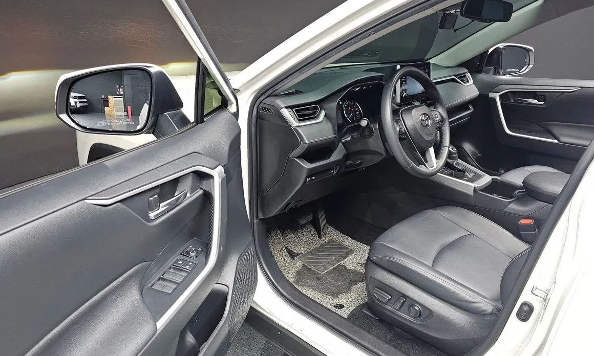 Toyota RAV4 2022 из KR, фото 10