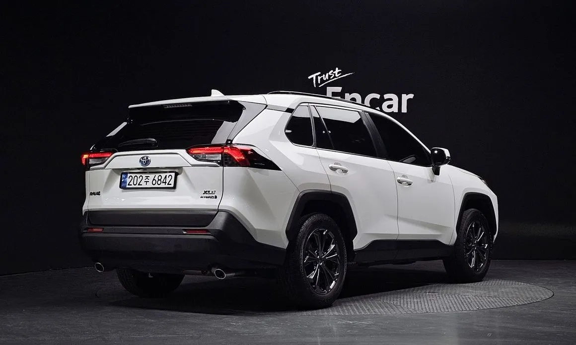 Toyota RAV4 2022 из KR, фото 4