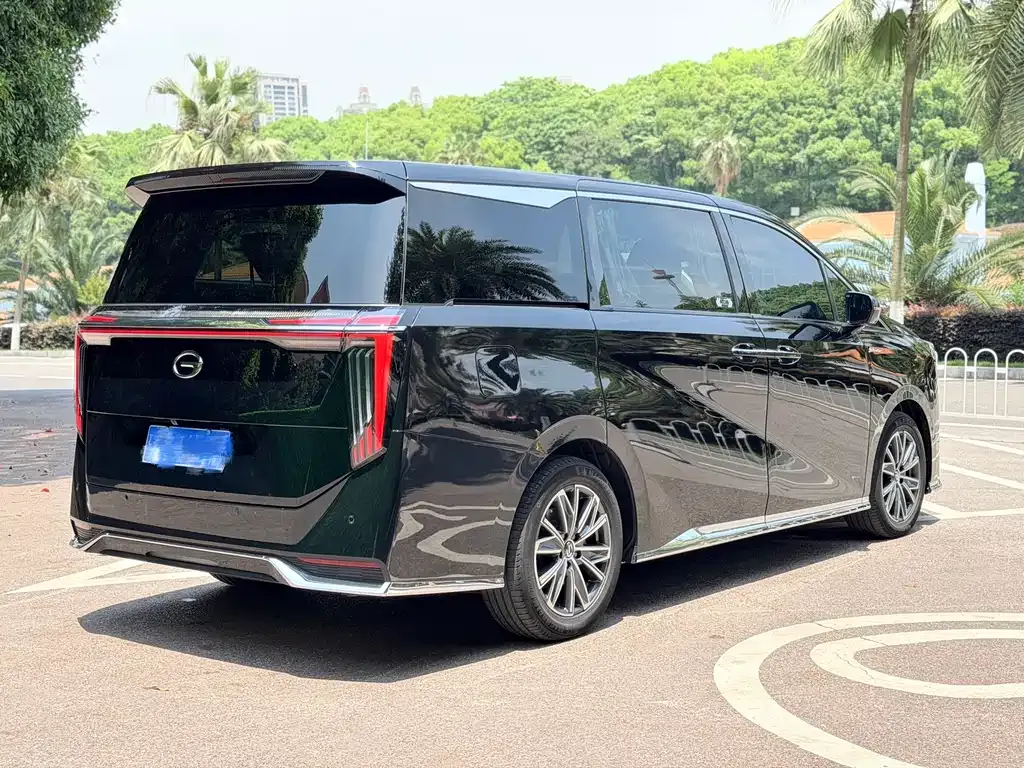 GAC Motor Trumpchi M8 — фото 5