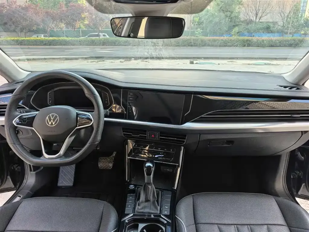 Volkswagen Passat — фото 6