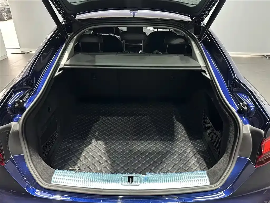 Audi A5 (Import) — фото 9