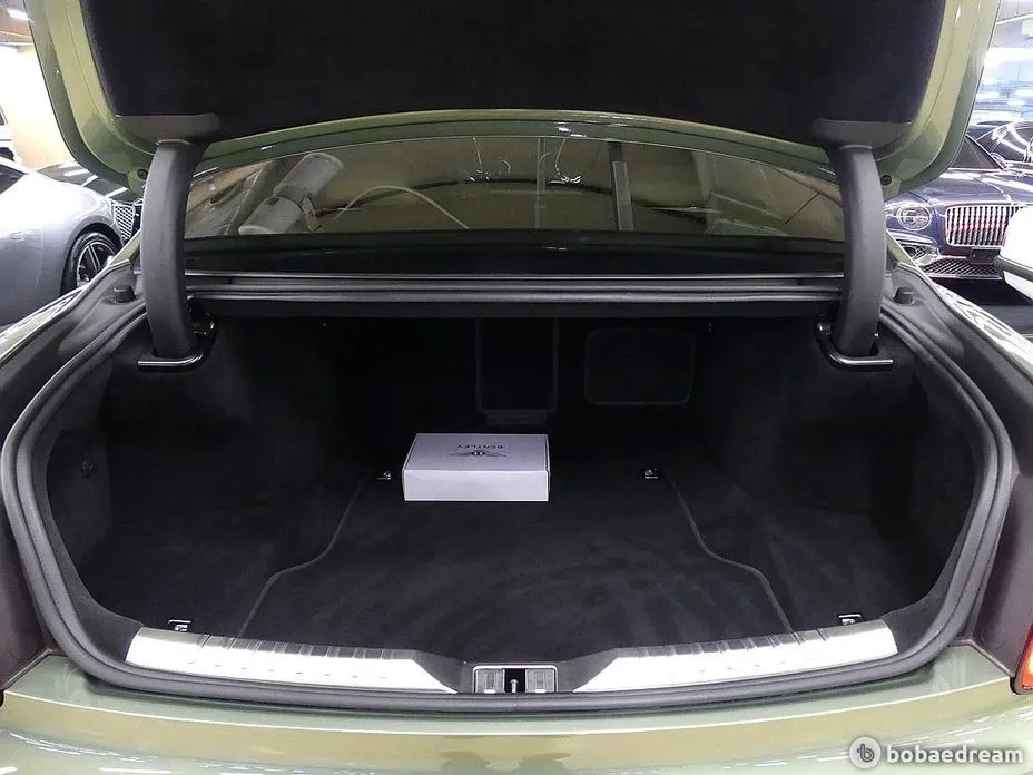 Bentley Flying Spur 2022 из KR, фото 2